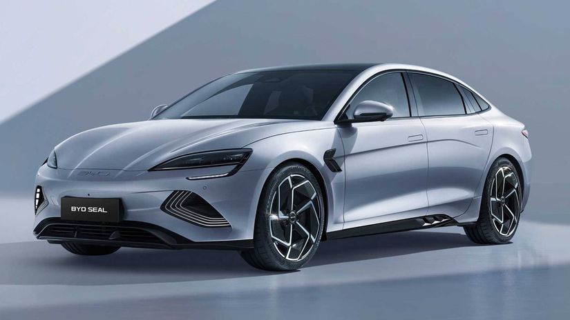 Čínsky sedan BYD Seal má atraktívny dizajn od...