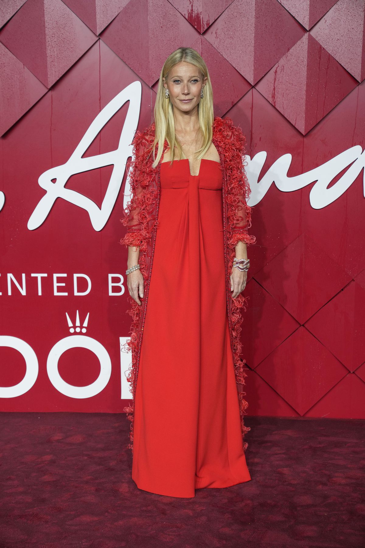 Herečka Gwyneth Paltrow sa obliekla do...
