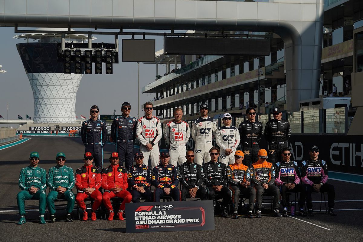 Pretekári F1 pred novembrovou Veľkou cenou Abú...