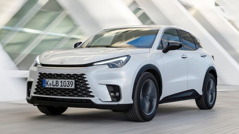 Lexus LBX - 2024