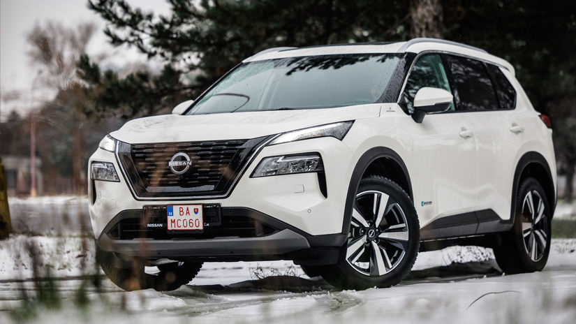 Nový X-Trail stavil opäť na off-roadové línie,...