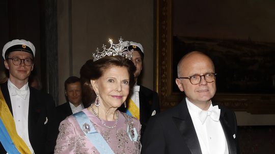 Švédska kráľovná Silvia a Vidar Helgesen z...