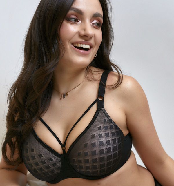 Podprsenka Triola Vixen zaujme nevšedným vzorom...