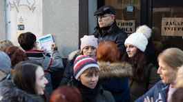 Zamestnanci banky UniCredit Bank v Bratislave...