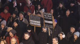 Opozičný protest proti rušeniu Úradu Špeciálnej...