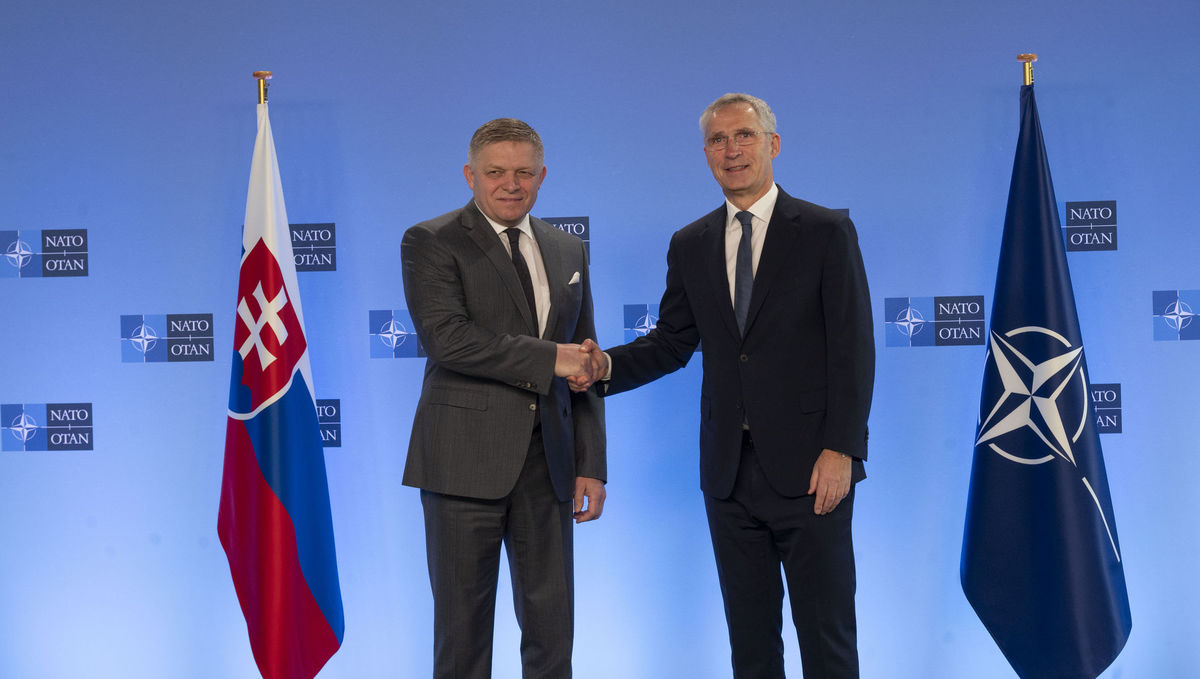 Slovenský premiér Robert Fico sa v Bruseli...