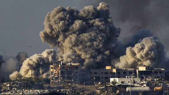 V Pásme Gazy pri bojoch zahynulo ďalších osem izraelských vojakov