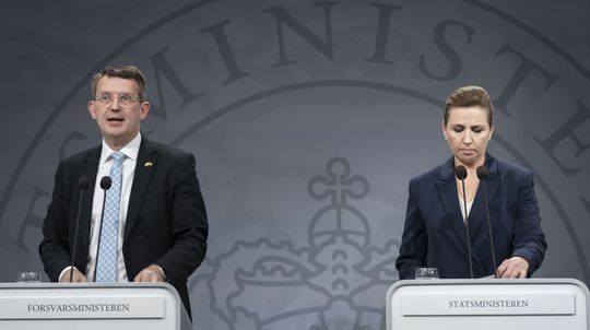 Dánsko a USA posilňujú vojenskú spoluprácu. Rozmiestnenie jadrových zbraní však Kodaň odmieta