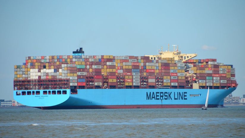 Maersk Hangzhou