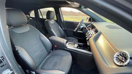 Mercedes-Benz GLA 250 e (2024)
