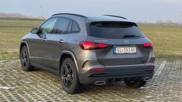 Mercedes-Benz GLA 250 e (2024)