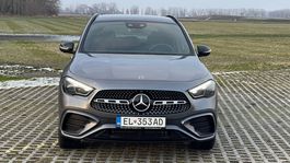 Mercedes-Benz GLA 250 e (2024)