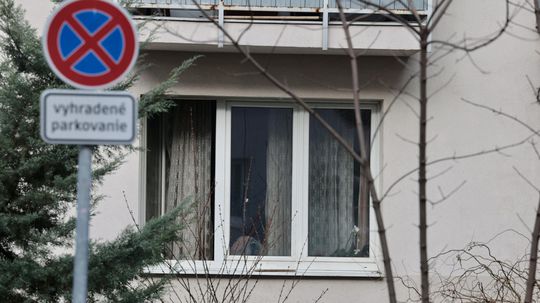 Polícia a záchranári zasahovali na Ovručskej...