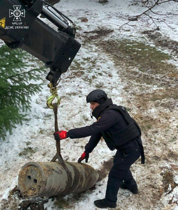 Nevybuchnutá hlavica rakety Kinžal v Kyjeve na...