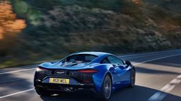 McLaren Artura 5