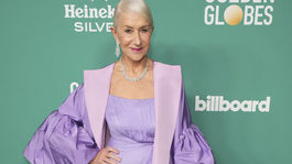 Helen Mirren v kreácii Dolce & Gabbana