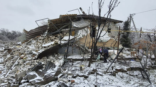 Na tejto fotografii, ktorú poskytla ukrajinská...