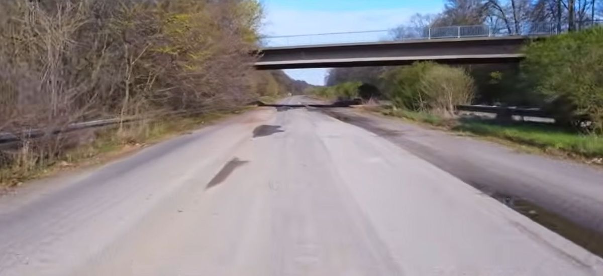 Nechýba ani "most duchov".