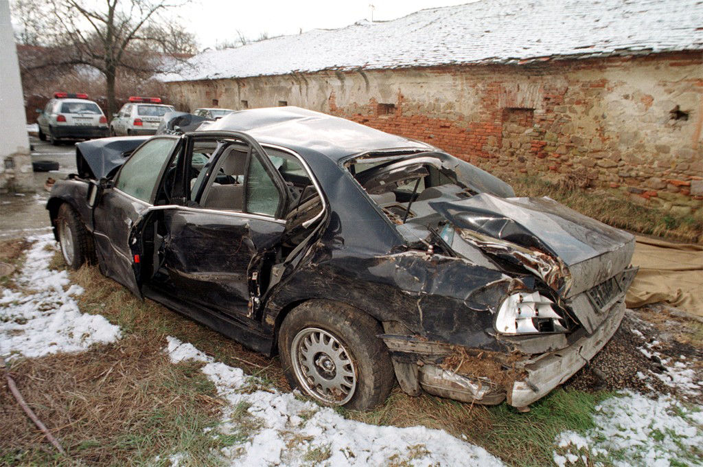 Vrak osobného automobilu značky BMW, na ktorom...