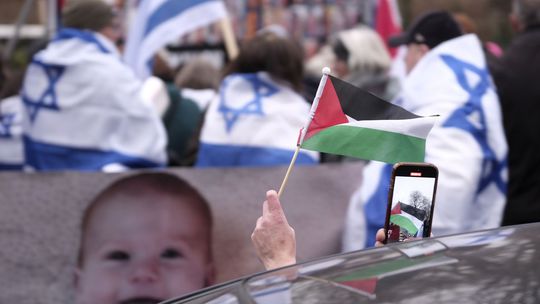 Izrael na súde v Haagu pripomenul holokaust Židov. Odmieta obvinenia, že pácha genocídu 