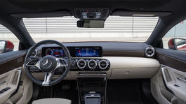 Mercedes-Benz CLA Shooting Brake 220d - test 2024