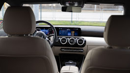 Mercedes-Benz CLA Shooting Brake 220d - test 2024