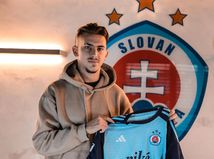 Slovan, ďakujem veľmi pekne... Talentovaný...