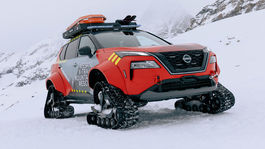 Nissan X-Trail Mountain Rescue Exterior  15  1