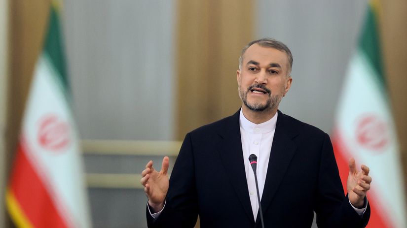 Iránsky minister zahraničných vecí Hosejn Amir...