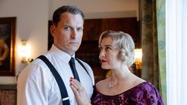 Nová blondínka po boku Waltera Klausa? Neuveríte, ktorá známa Slovenka sa objavila v ateliéroch Dunaja