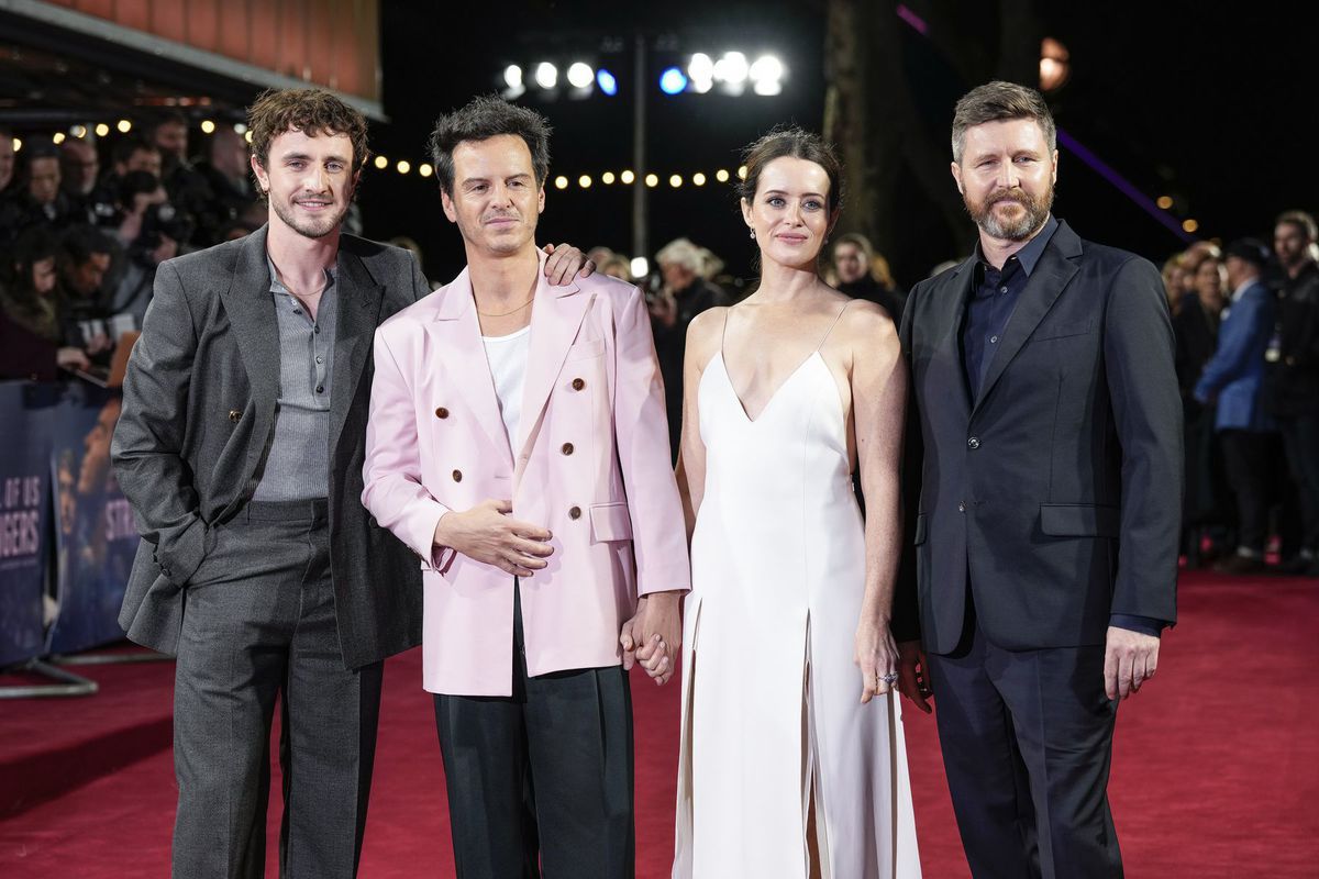 Zľava: Herci Paul Mescal, Andrew Scott, Claire...