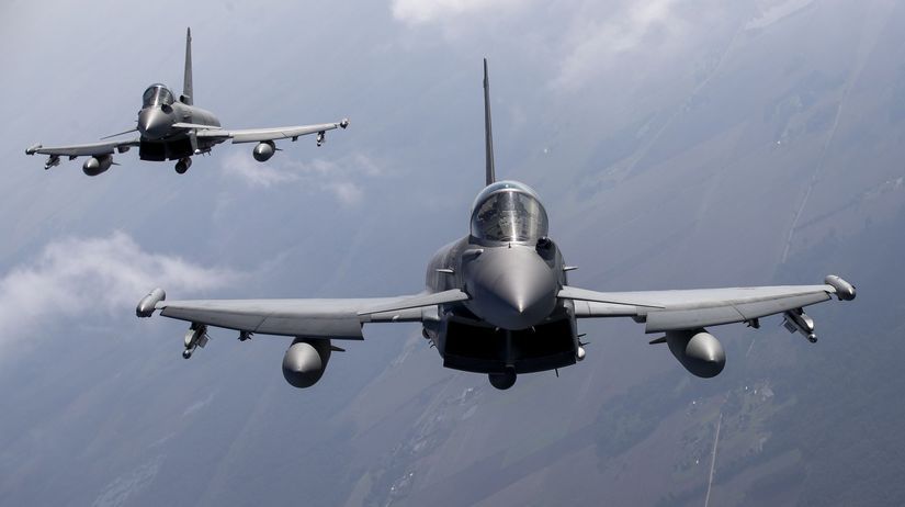 NATO / Stíhačka / Eurofighter Typhoon /