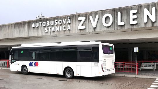 Experiment s autobusmi stál župu takmer milión eur. Po cestovaní zdarma Lunter štartuje nový dopravný systém 