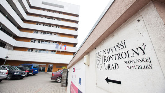 Pri rozhodovaní o nemocniciach v Bratislave a Martine chýbali vecné podklady