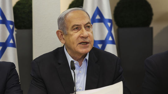 Izrael zúri. Vydajú na Netanjahua medzinárodný zatykač?