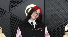 Speváčka Billie Eilish si obliekla kombináciu od Chrome Hearts.
