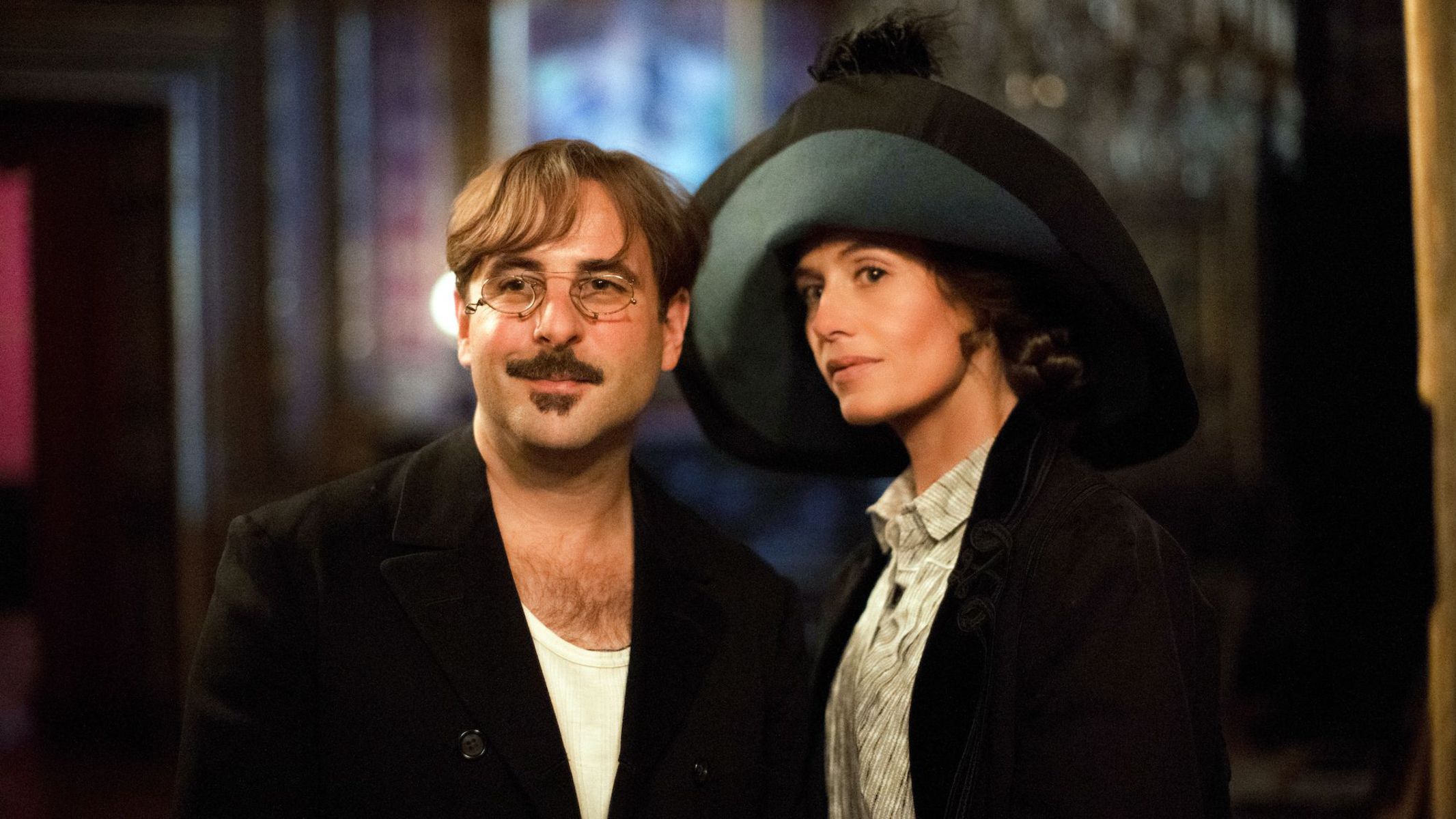 Cécile de France a Vincent Macaigne ako Marthe...