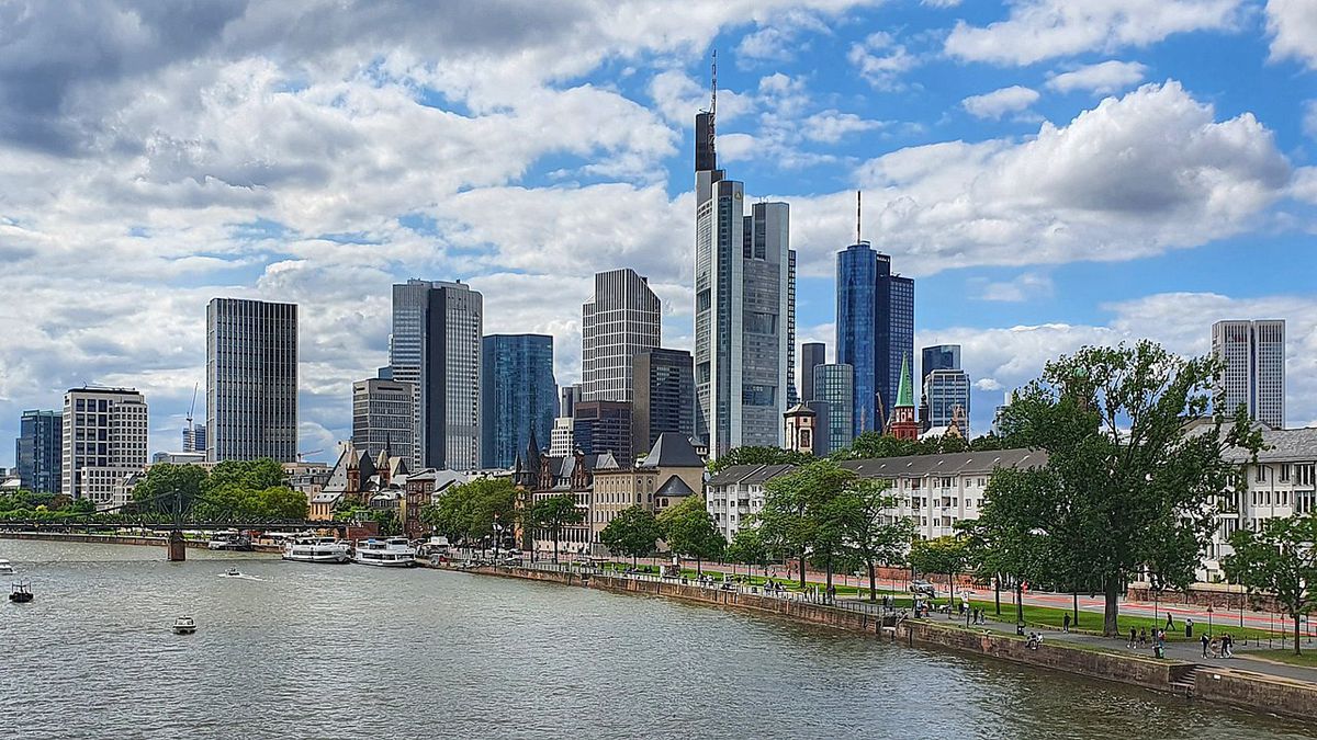 Panoráma Frankfurtu nad Mohanom (Nemecko).