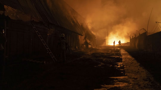 Pri požiari ubytovne na okraji Moskvy zahynulo päť ľudí