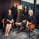 Vytoč môjho agenta, Adamovská, Medvecká