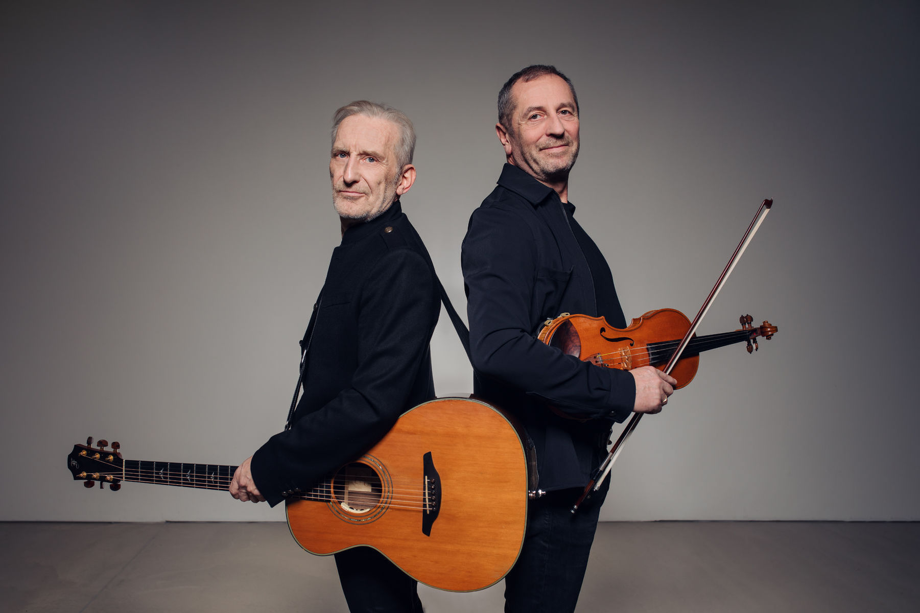 Kapela Čechomor: huslista Karel Holas a...