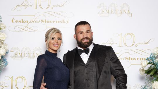 Zápasník Karlos Vémola s manželkou Lelou...