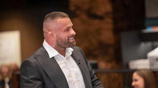 Zaplietol sa Vémola s mafiou? Podľa portálu idnes veľa ľudí z podsvetia prehovorilo, po Karlosovi pôjdu aj pre ďalších