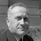 tefan-osusky 01-nestandard1