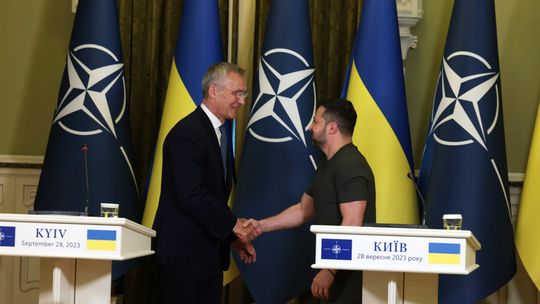 VIDEO: NATO a Slovensko budú Ukrajinu podporovať na každom kroku