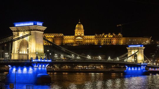 Tisícky ľudí si v Európe pripomenuli druhé...