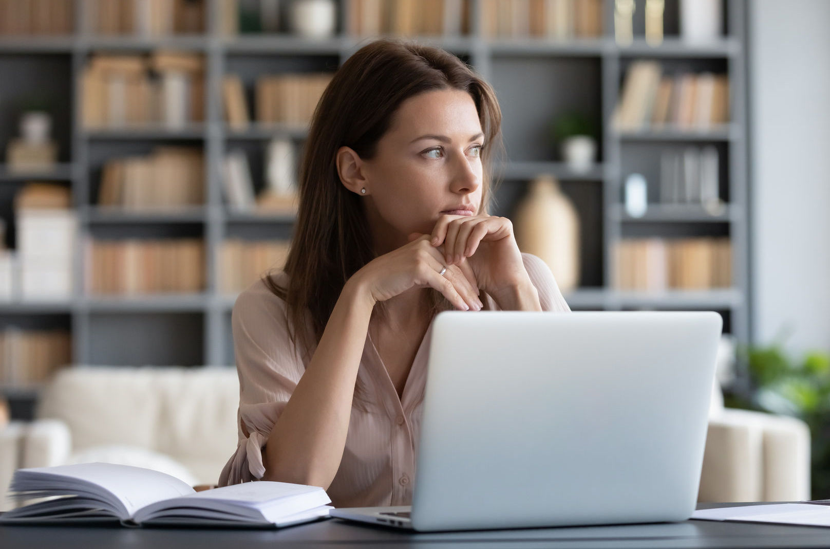 žena, laptop, kancelária, práca, kariéra