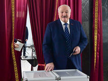 Belarus Election Alexander Lukašenko prezident