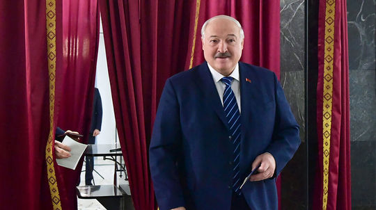 Voľby v Bielorusku boli falošné, znie z USA. Cichanovská ich označuje za nezmyselnú frašku
