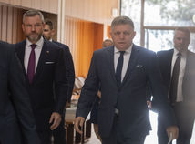 SR Bratislava politika vláda 19. schôdza BAX